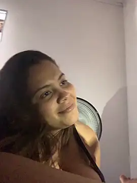 Snapshot of casalsativa99 chatting on 12-19-25, 06:32 casalsativa99 online show from 12-19-25, 06:32