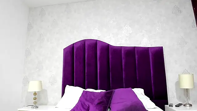 violet  rouse   online show from 01-13-26, 07:51