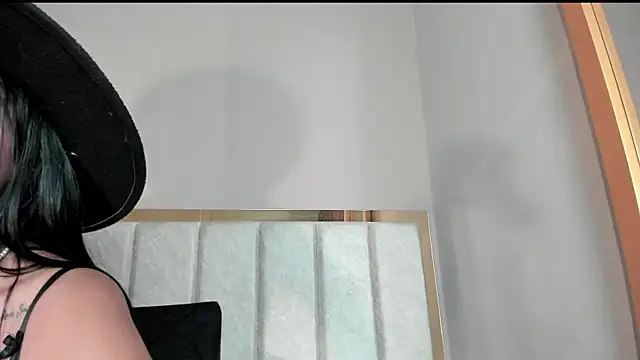 GahiaBelucci online show from 04-09-26, 06:14