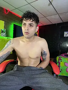 JustynAle2025 online show from 04-28-26, 04:39