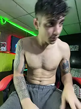 JustynAle2025 online show from 03-03-26, 06:48