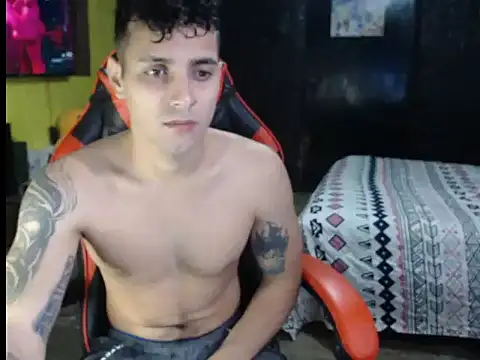 JustynAle2025 online show from 12-18-25, 09:29