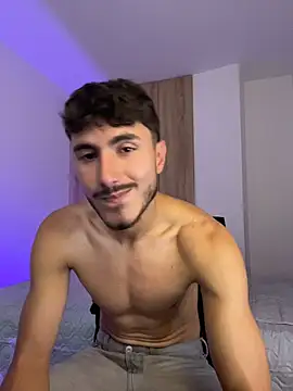 LIAM COLT online show from 04-15-26, 05:28