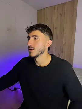 LIAM COLT online show from 04-19-26, 12:33