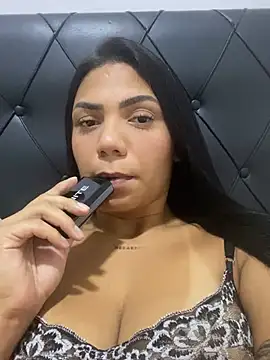 Nini  online show from 01-11-26, 05:09