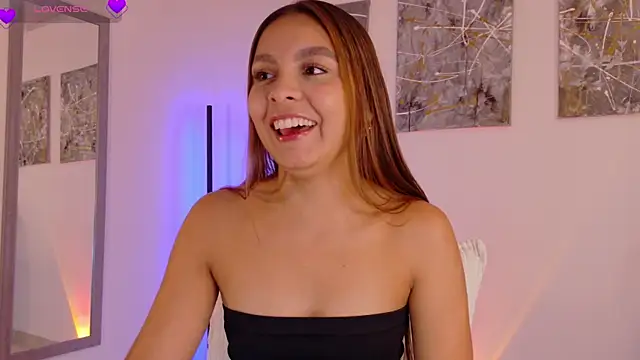 Nicollewest1 online show from 07-12-26, 07:04