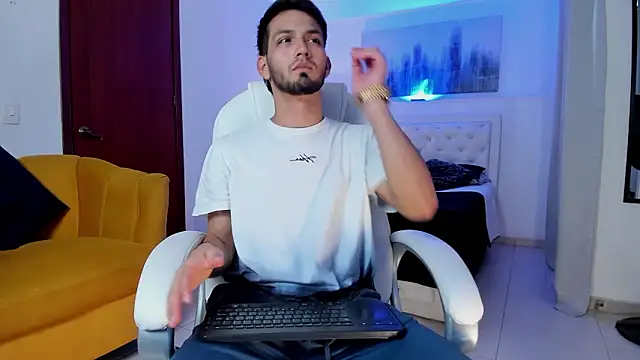 HarryFosster online show from 02-07-26, 06:16