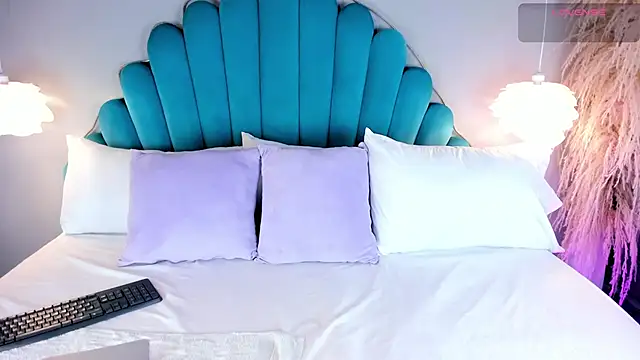 FiorelaSton online show from 01-12-26, 10:36