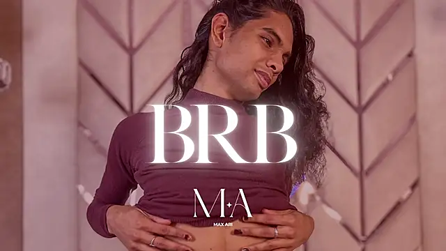 Snapshot of Max_Ari chatting on 01-14-26, 02:59 Max Ari online show from 01-14-26, 02:59