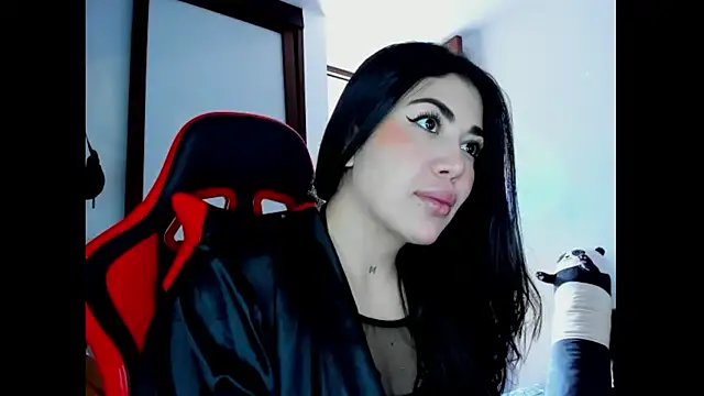 Snapshot of iiriinna_vassilieva chatting on 01-19-26, 02:54 iiriinna vassilieva online show from 01-19-26, 02:54