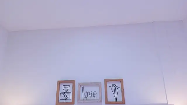 amber  ferrera online show from 03-06-26, 07:42