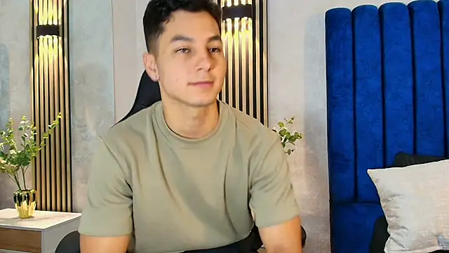 Snapshot of Noah_Clarkk chatting on 05-16-26, 05:45 Noah Clarkk online show from 05-16-26, 05:45