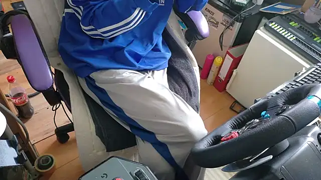 Gay-Versaut online show from 02-09-26, 12:14