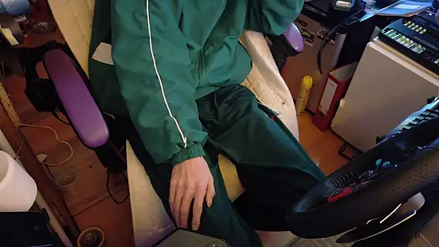 Gay-Versaut online show from 02-05-26, 08:59