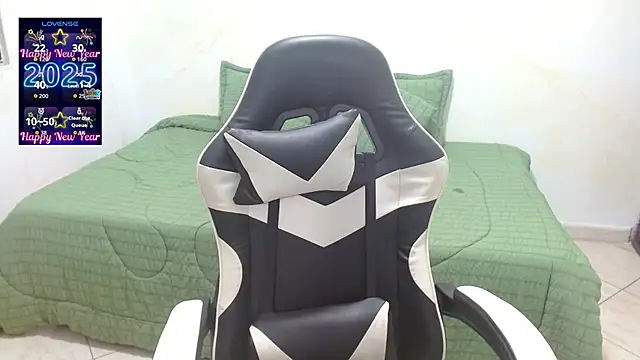 Snapshot of saoryxnsake18 chatting on 01-10-26, 03:46 saoryxnsake18 online show from 01-10-26, 03:46