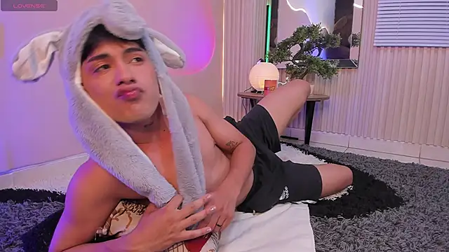 Thristan Leones online show from 02-23-26, 06:36