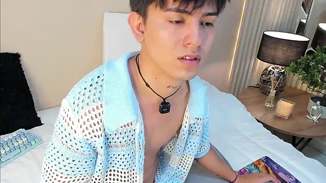 Thristan Leones online show from 04-04-26, 05:36