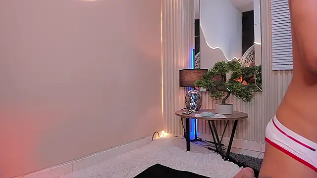 Thristan Leones online show from 01-12-26, 07:48