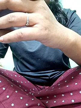 Prishaa  online show from 01-16-26, 03:16