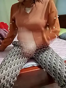 Snapshot of Sweet-Berryy chatting on 01-11-26, 06:53 Sweet-Berryy online show from 01-11-26, 06:53