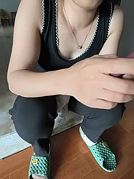 Sweet-Berryy online show from 06-06-26, 11:32