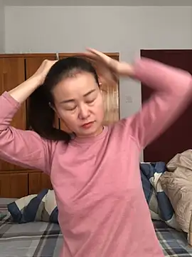 yunyun52012 online show from 01-13-26, 07:45