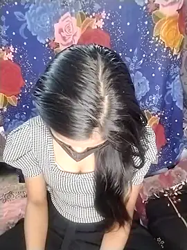 Surbhi-dixit online show from 01-12-26, 07:31