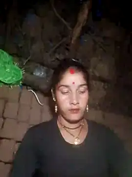 Snapshot of Pinki_rani chatting on 04-23-26, 04:52 Pinki rani online show from 04-23-26, 04:52