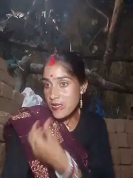 Snapshot of Pinki_rani chatting on 05-15-26, 03:43 Pinki rani online show from 05-15-26, 03:43