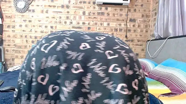 AFRICANBOOTYLICIOUS online show from 05-25-26, 05:40