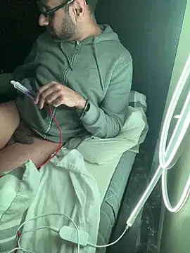 PAMI777 online show from 02-18-26, 01:25