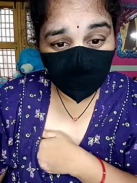 maduri   online show from 04-19-26, 10:27