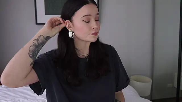 bonjour nihao hello online show from 03-07-26, 03:57