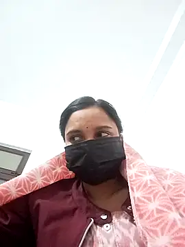 Snapshot of Miya_mona chatting on 01-09-26, 03:41 Miya mona online show from 01-09-26, 03:41