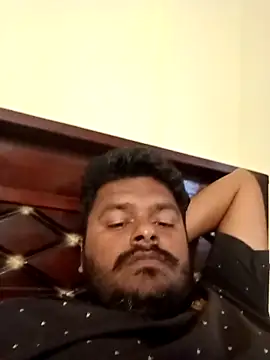 Snapshot of yourwellman chatting on 02-06-26, 10:00 yourwellman online show from 02-06-26, 10:00