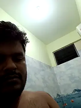 Snapshot of yourwellman chatting on 12-20-25, 02:20 yourwellman online show from 12-20-25, 02:20