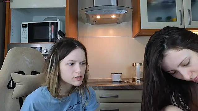 Snapshot of nastyundi chatting on 02-09-26, 06:11 nastyundi online show from 02-09-26, 06:11