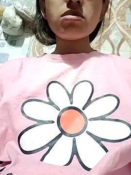 Eva 890 online show from 03-06-26, 06:58