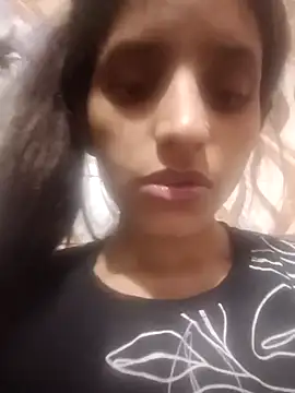 Snapshot of Eva_890 chatting on 05-01-26, 04:17 Eva 890 online show from 05-01-26, 04:17