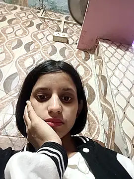 Snapshot of Eva_890 chatting on 12-21-25, 04:47 Eva 890 online show from 12-21-25, 04:47