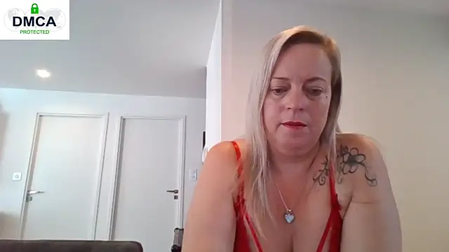 Miss-Chupagirly online show from 07-18-26, 07:06