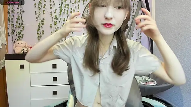 Yoonhee ki online show from 05-03-26, 03:04