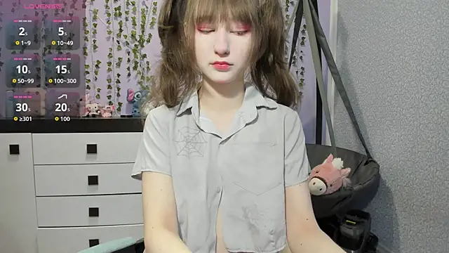 Yoonhee ki online show from 05-29-26, 02:56
