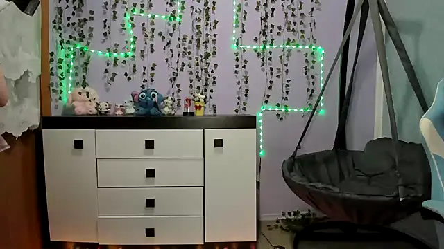 Yoonhee ki online show from 02-09-26, 03:43