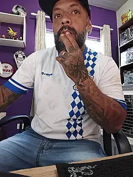 Snapshot of morenoteza0 chatting on 01-10-26, 12:11 morenoteza0 online show from 01-10-26, 12:11