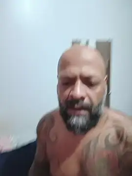 Snapshot of morenoteza0 chatting on 02-16-26, 02:05 morenoteza0 online show from 02-16-26, 02:05