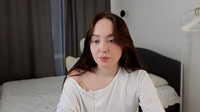 Snapshot of fallin_lovee chatting on 03-03-26, 02:24 fallin lovee online show from 03-03-26, 02:24