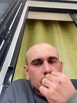 Yavtebe7tube online show from 12-18-25, 03:16