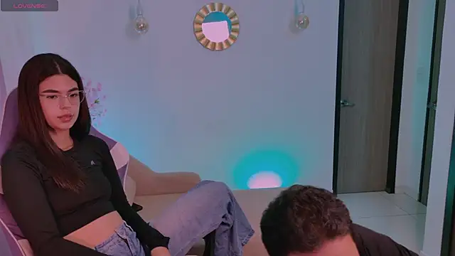 ZairaEon online show from 01-14-26, 03:54