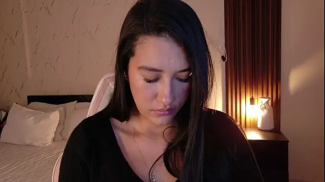 Alannadumont  online show from 01-14-26, 08:12